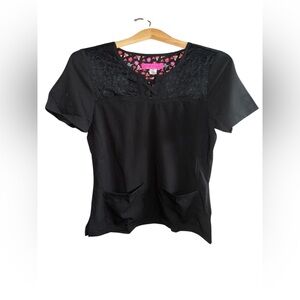 Betsey Johnson Black Women's Lace-Yoke Scrub Top with Pink Rose Printed Lining